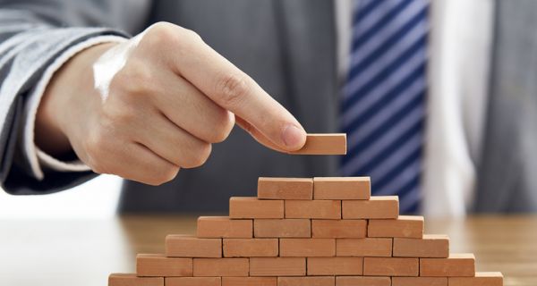 工程保函簽訂與出險理賠實務要點分析 工程保函簽訂與出險理賠實務要點分析